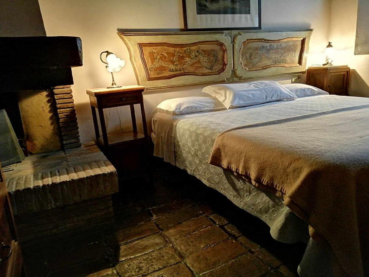 Bed and Breakfast Le Case Rosse à Verucchio Extérieur photo